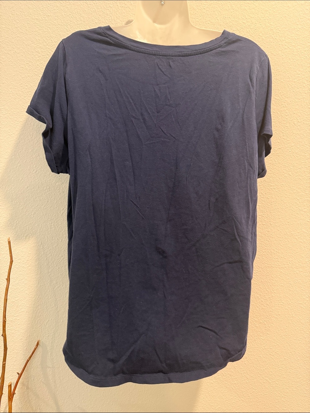 Old Navy Navy V-Neck Short Sleeve Tee - Relaxed Fit - Picture 5 of 6